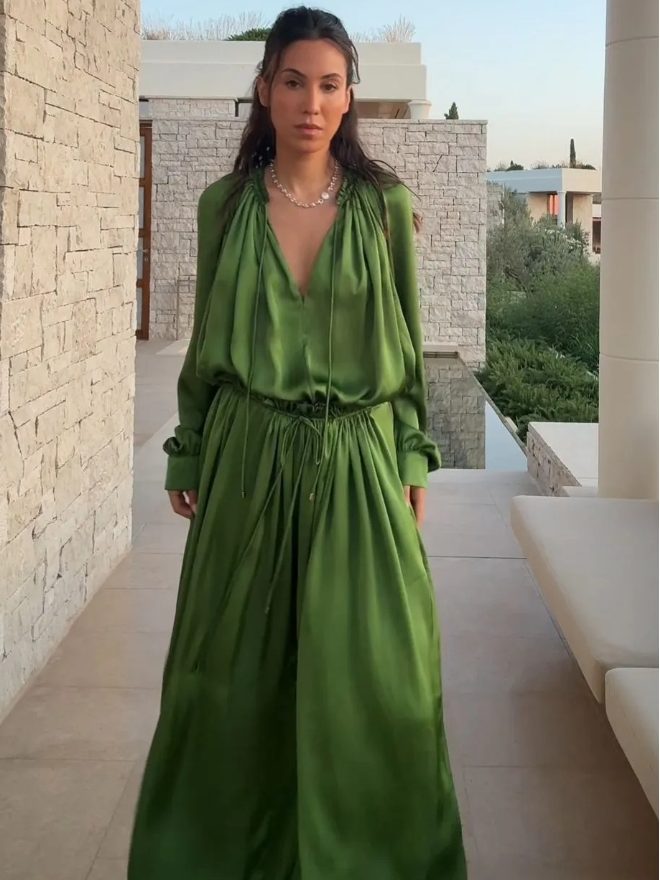 Perpetua satin blouse and wide-leg pants set for women