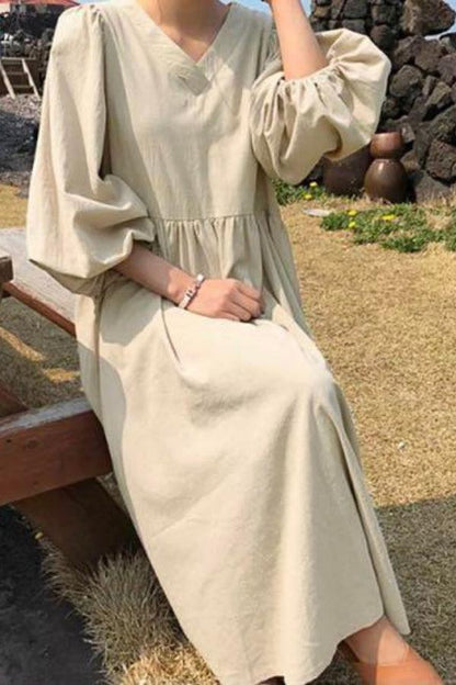 Amberly | V-Neck Smocked Balloon Sleeve Midi Dress