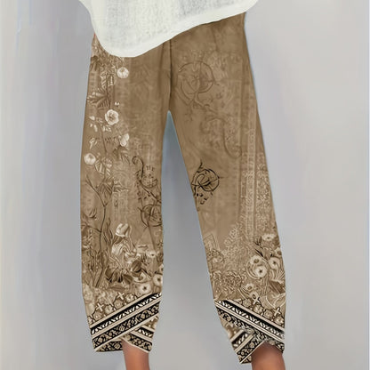 Cropped trousers, close fabric detail