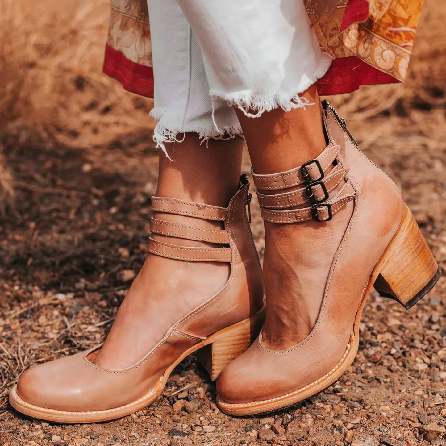 Lainey comfort sandals alternate view
