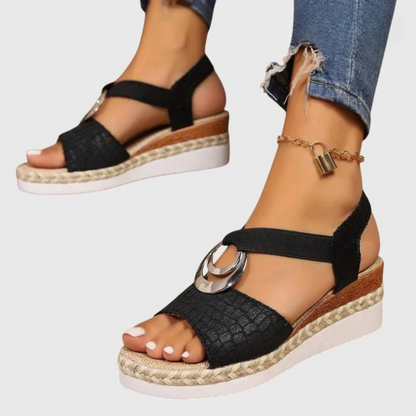 Lennon comfort sandals styled outfit