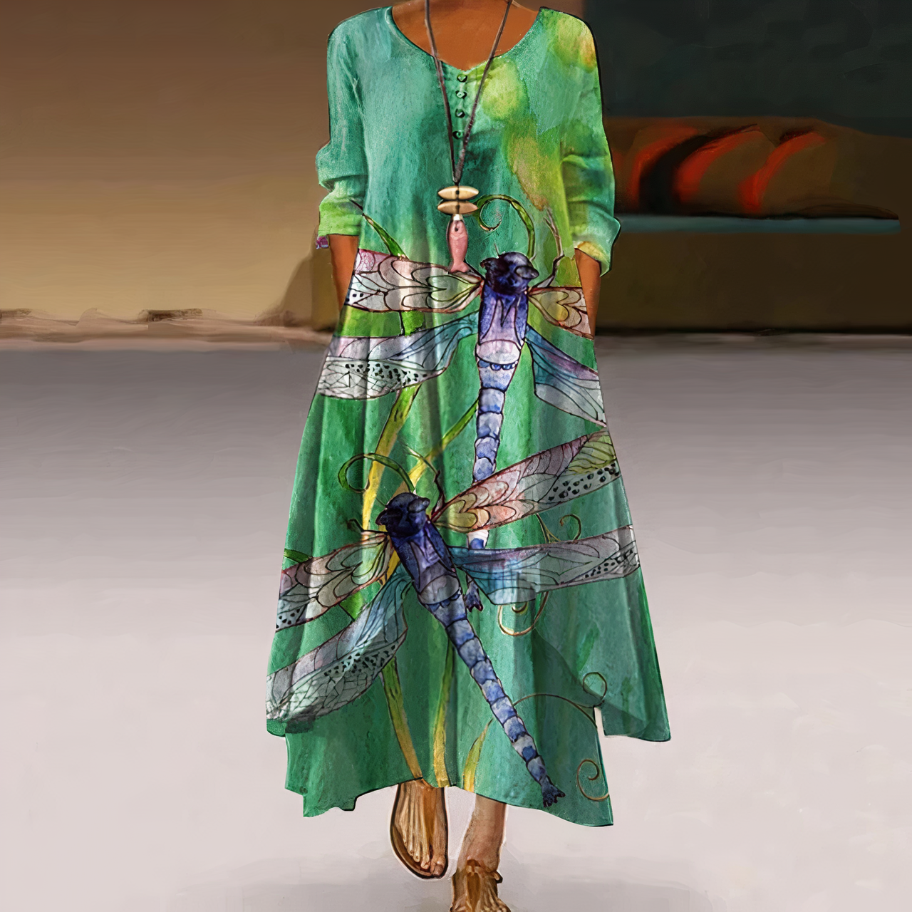 Floral maxi dress with round neck