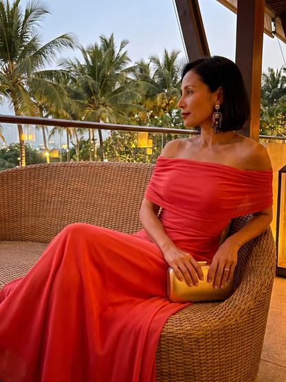 Off-shoulder midi dress, close detail