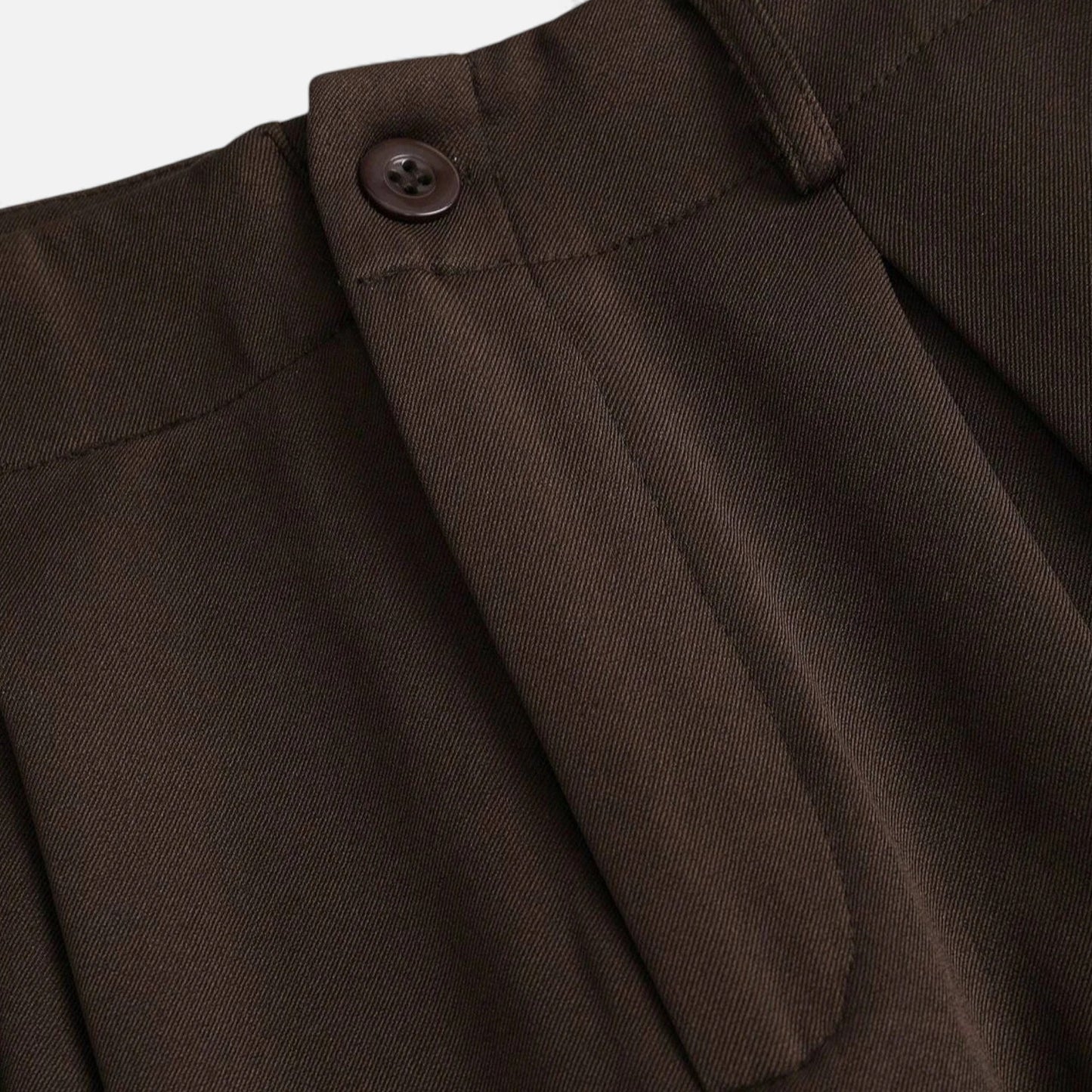 High-waist wide-leg trousers detail