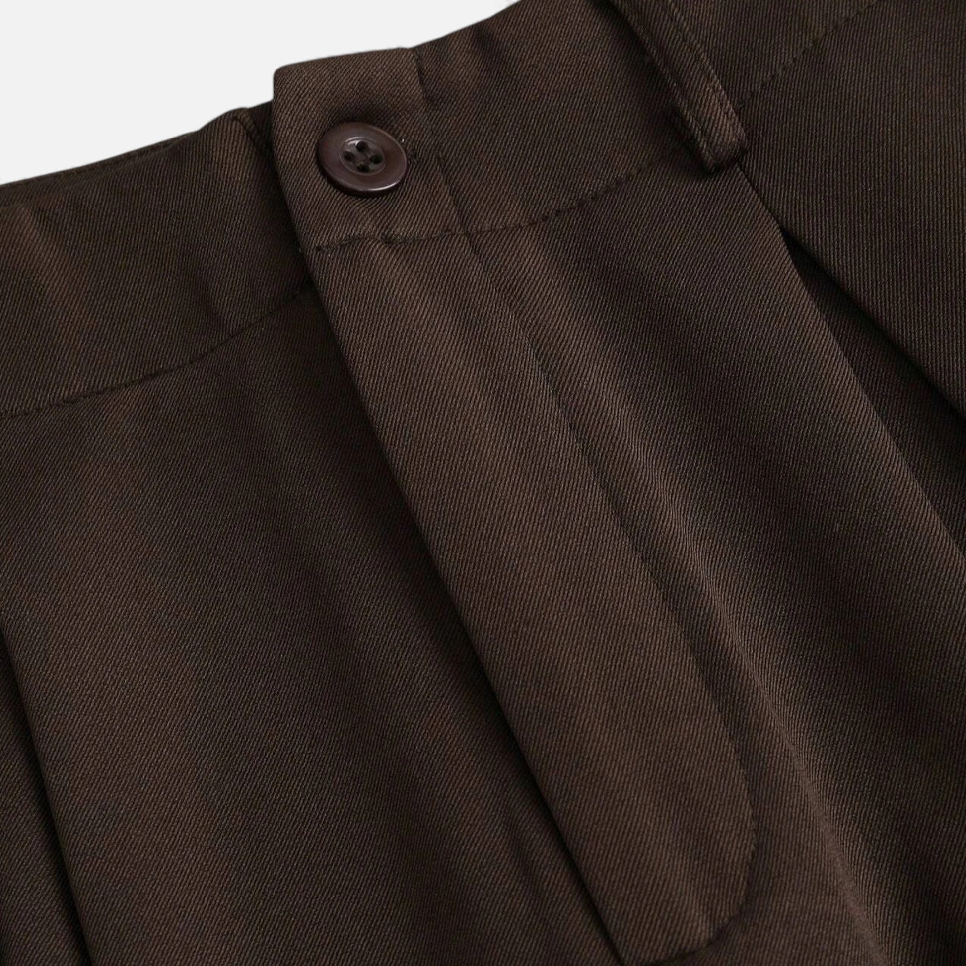 High-waist wide-leg trousers detail