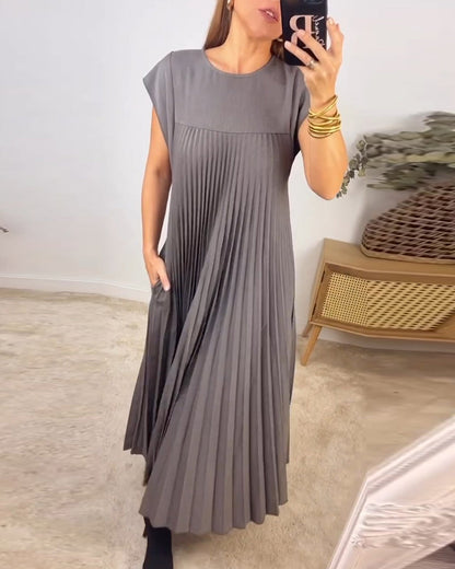 Fern | Flowy Pleated Maxi Cocktail Dress