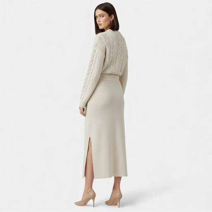 Wool midi skirt, side view