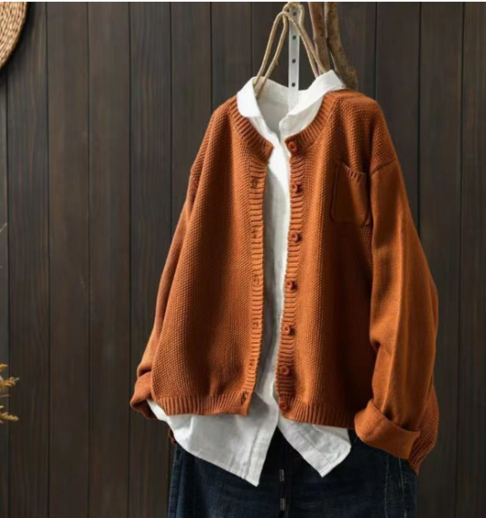 Oversized cardigan, side view