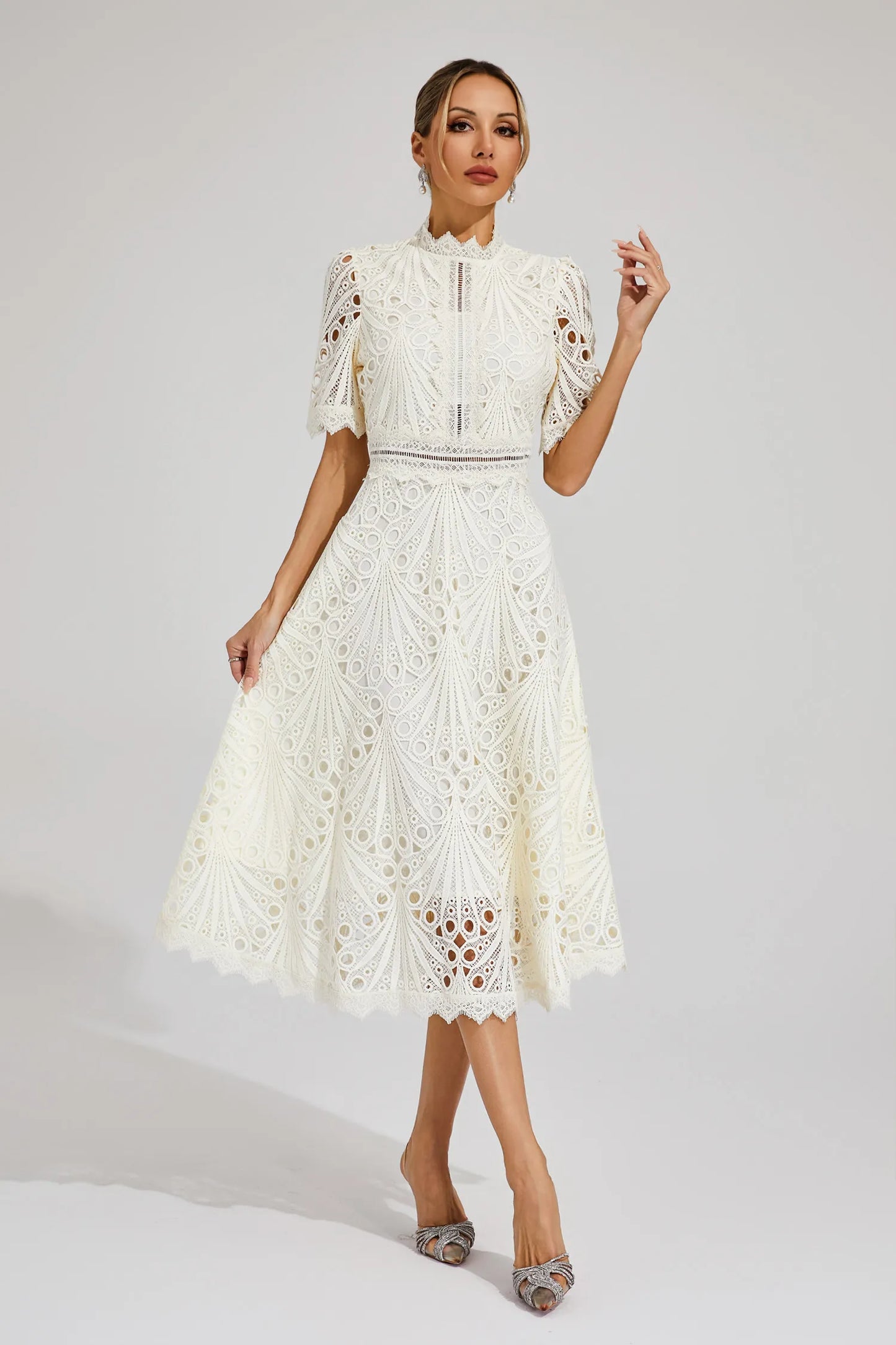Wynne | Lace Scoop-Neck Wedding Guest Midi Dress