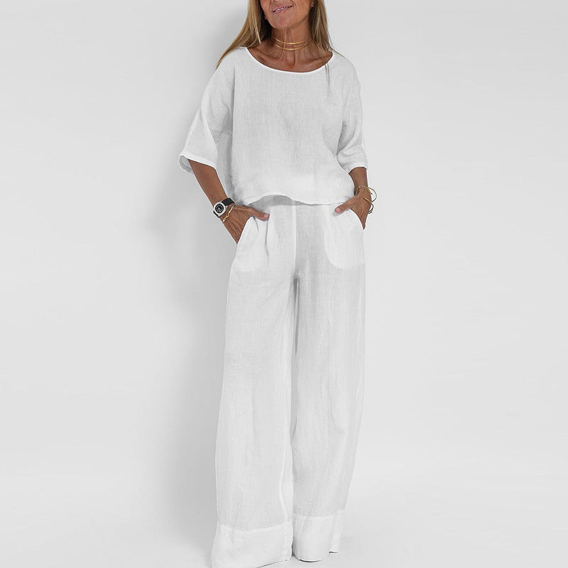 Relaxed-fit set side view