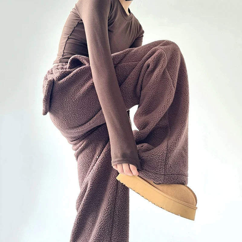 Fennora | Wide-Leg Fleece Pants