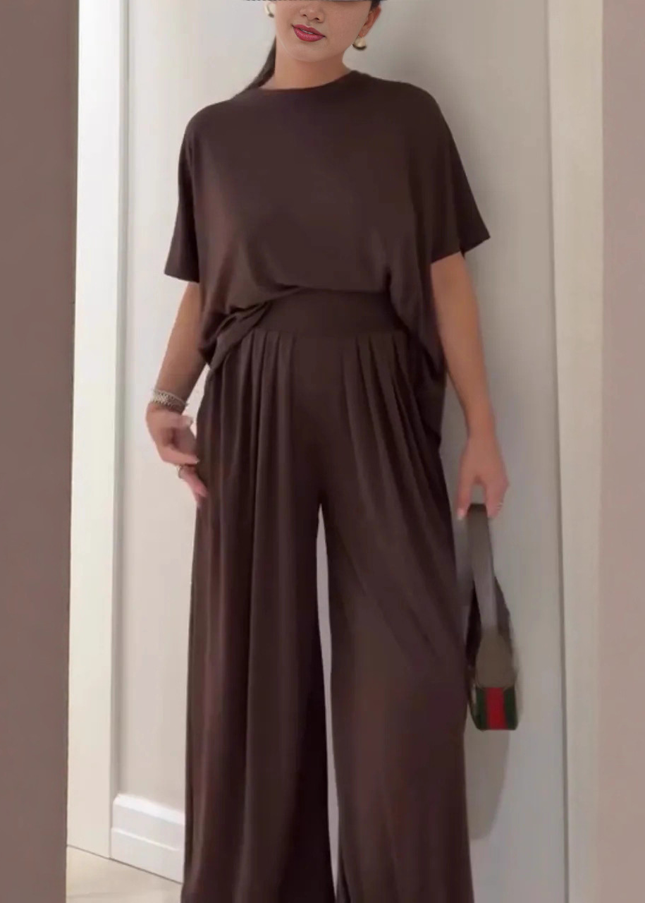 Casual top and wide-leg pants set