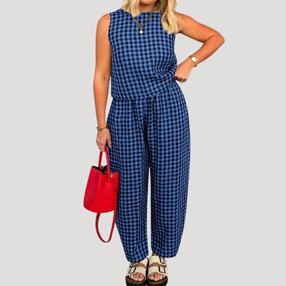 Sleeveless top and trouser set for women view 3