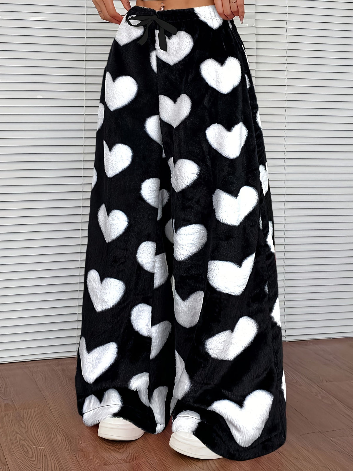 Lowri heart-print wide-leg fleece lounge pants, view 2