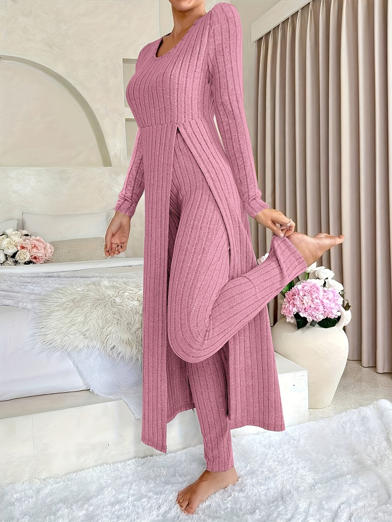 Sabreen women's ribbed two-piece lounge set