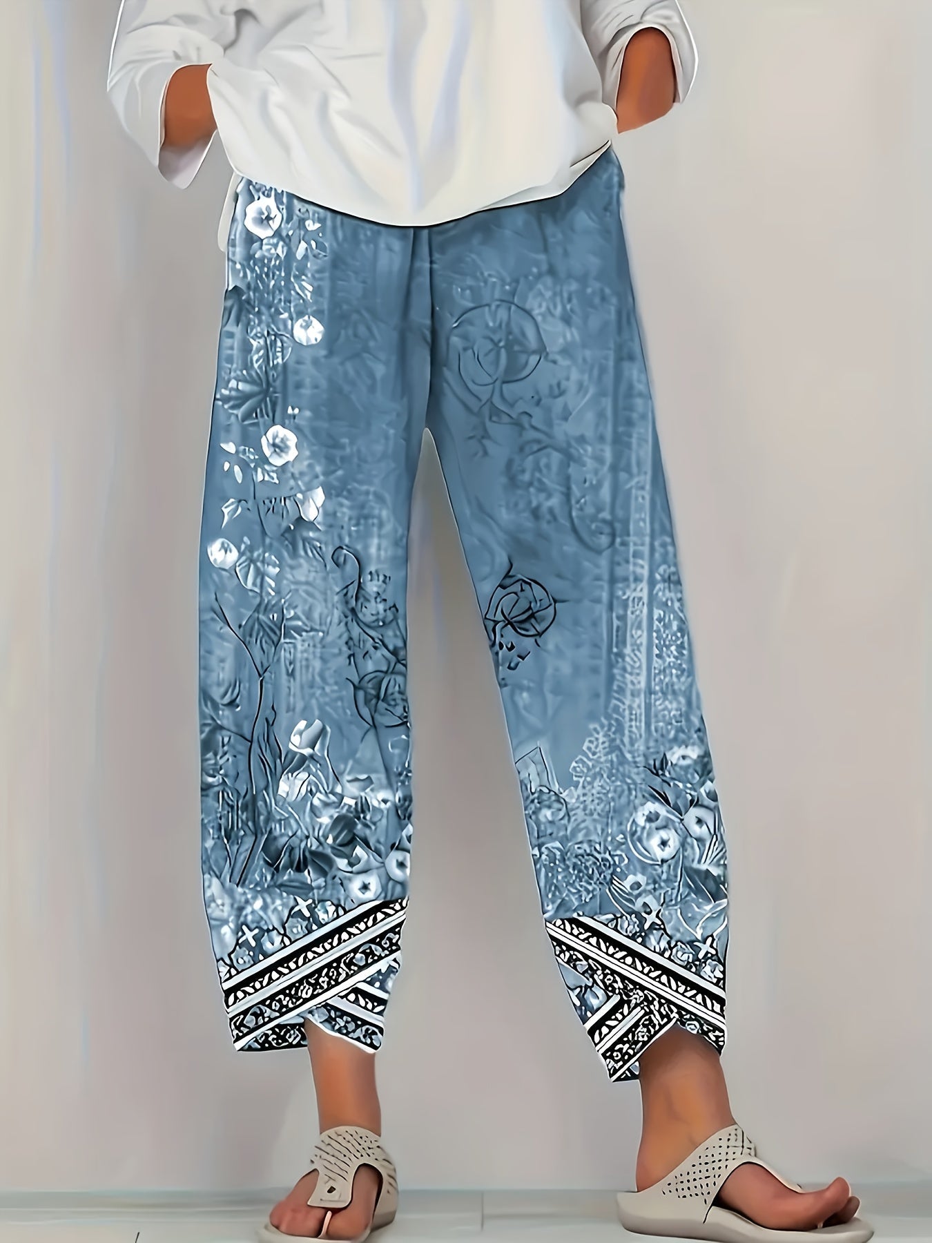 Botanical cropped trousers with elastic waist, back view