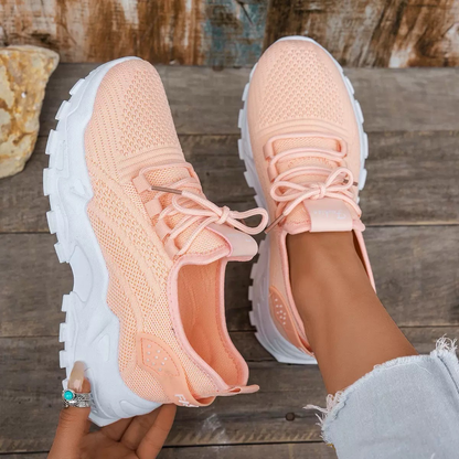 Chunky sole lace-up mesh sneakers, close-up of the sole