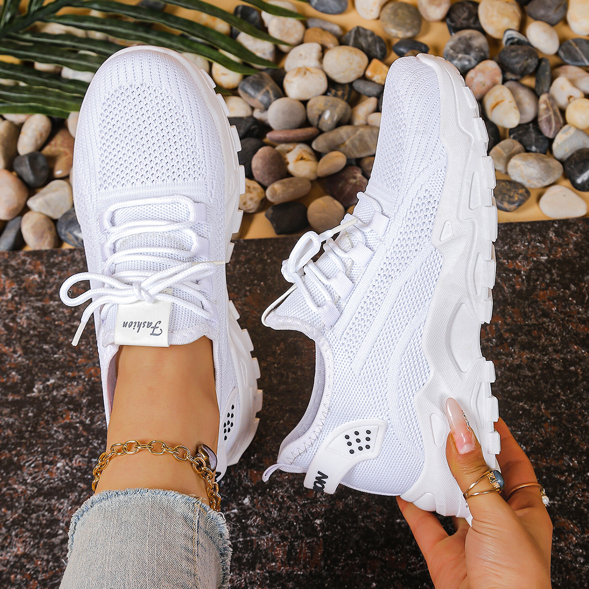 Chunky sole lace-up mesh sneakers, pair view