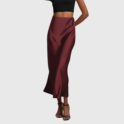 Fitted fishtail skirt styled for evening