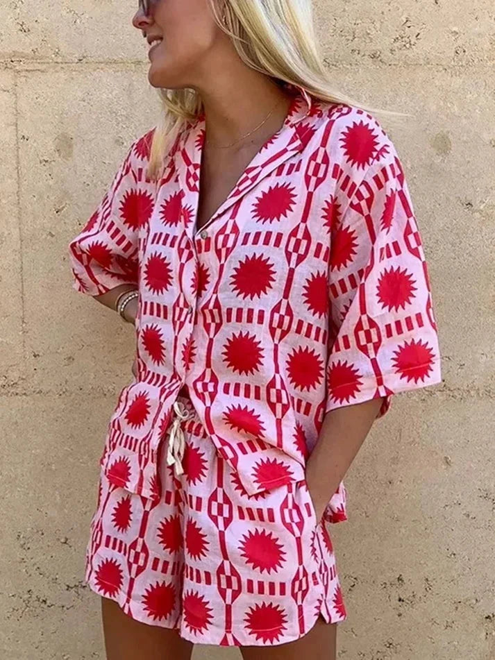 Pink two-piece shorts set for women