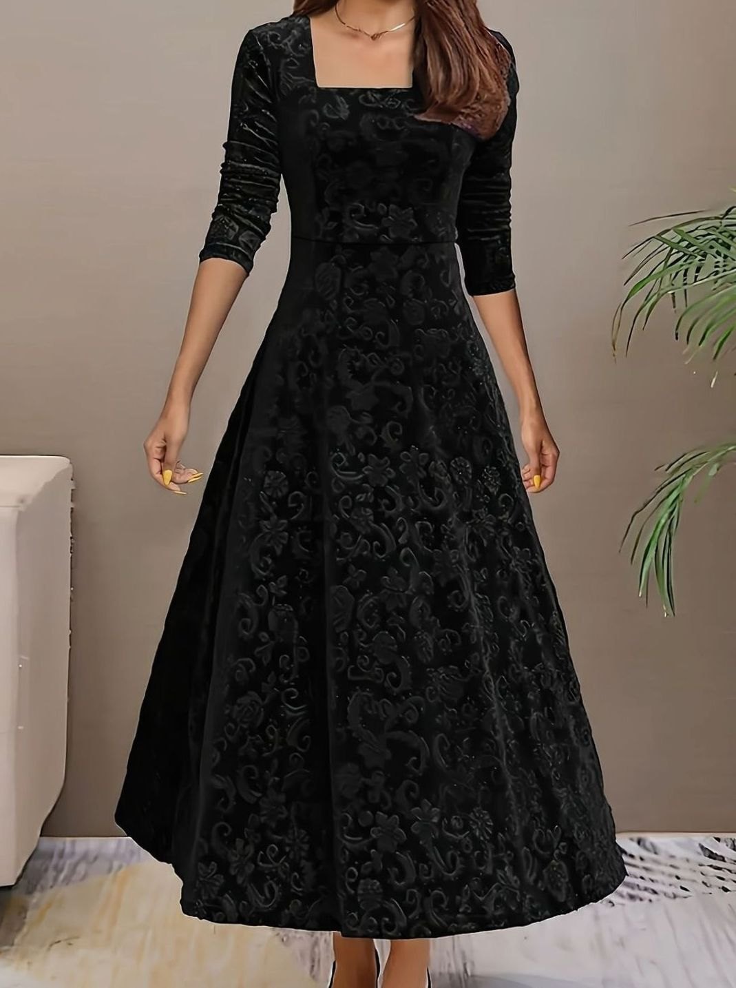 Square neck midi party dress in black
