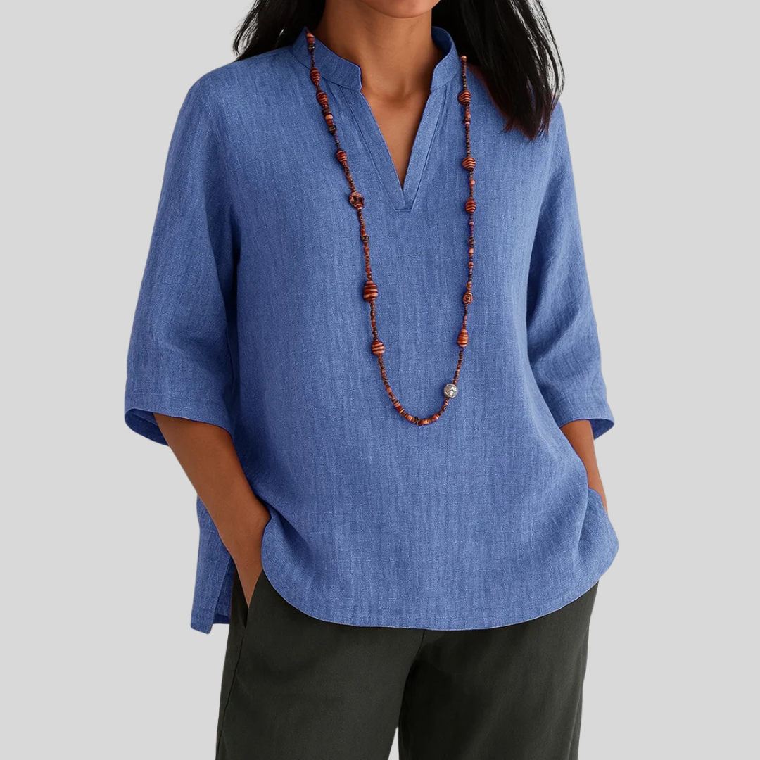 Relaxed tunic showing three-quarter sleeves