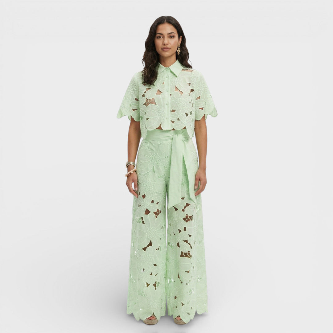 Two-piece floral set front view