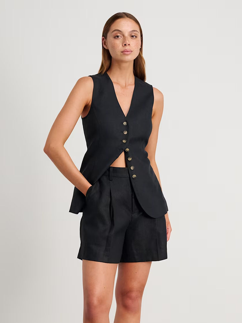 Anaïs | Sleeveless Buttoned Vest & Shorts Set