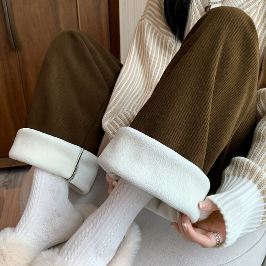 Fleece-lined wide-leg trousers for women