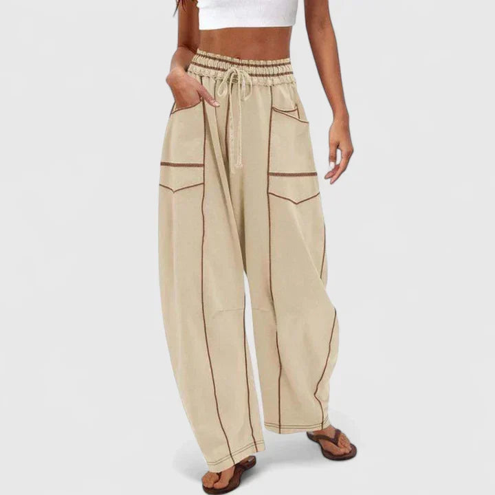 Relaxed everyday trousers for women view 3