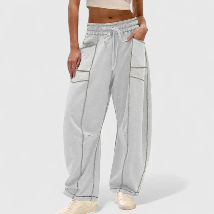 Relaxed everyday trousers for women view 7