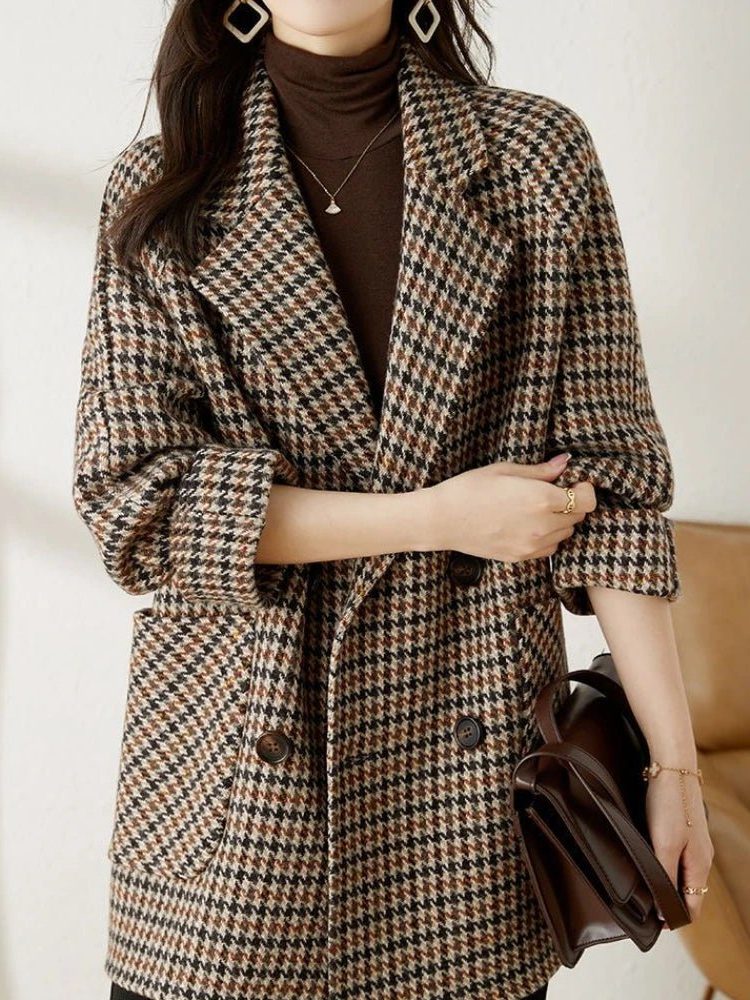 Norma double-breasted houndstooth blazer coat, front view