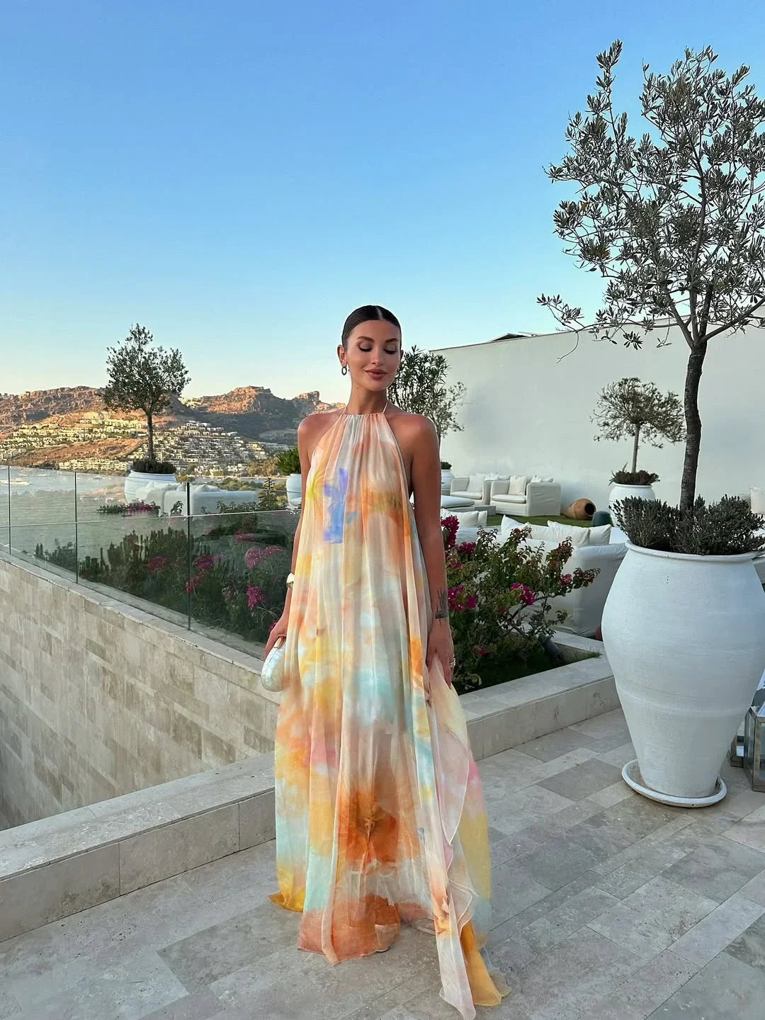 Printed open-back summer maxi dress