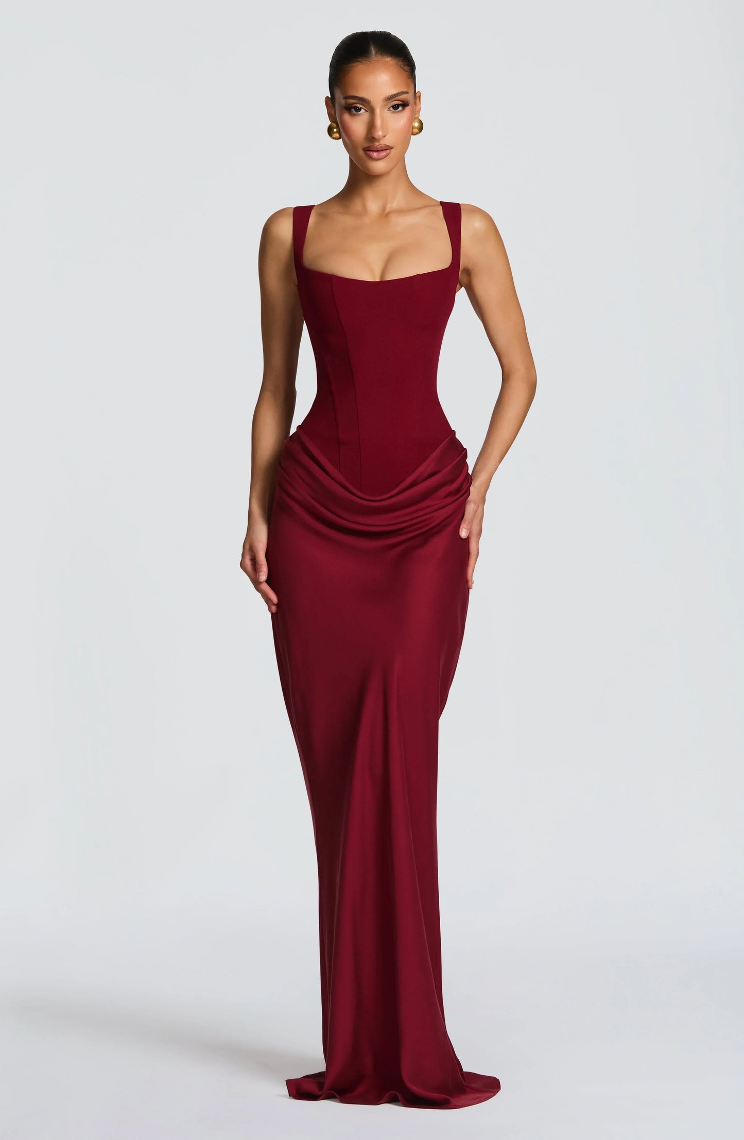 Eunice | Fitted Open-Back Maxi Dress