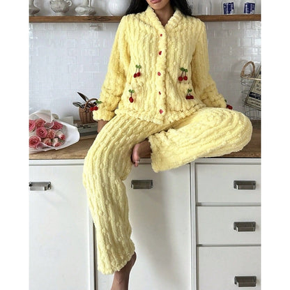 Fleece top and trouser lounge set for women view 6