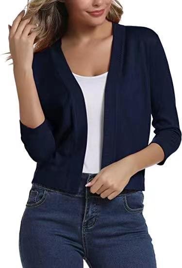 Three-quarter sleeve cardigan, further view