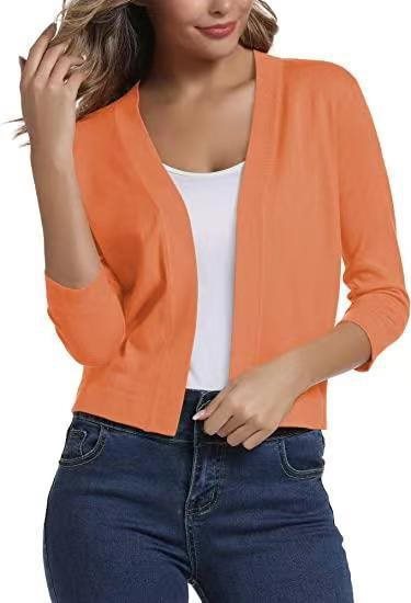 Three-quarter sleeve cardigan, colour variation