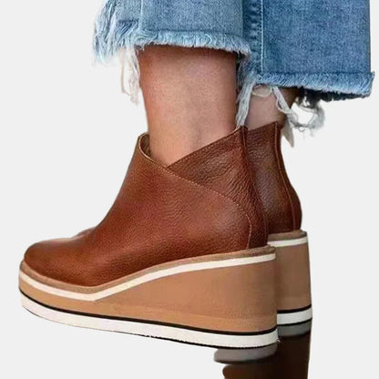 Classic block-heel ankle boots for women view 7