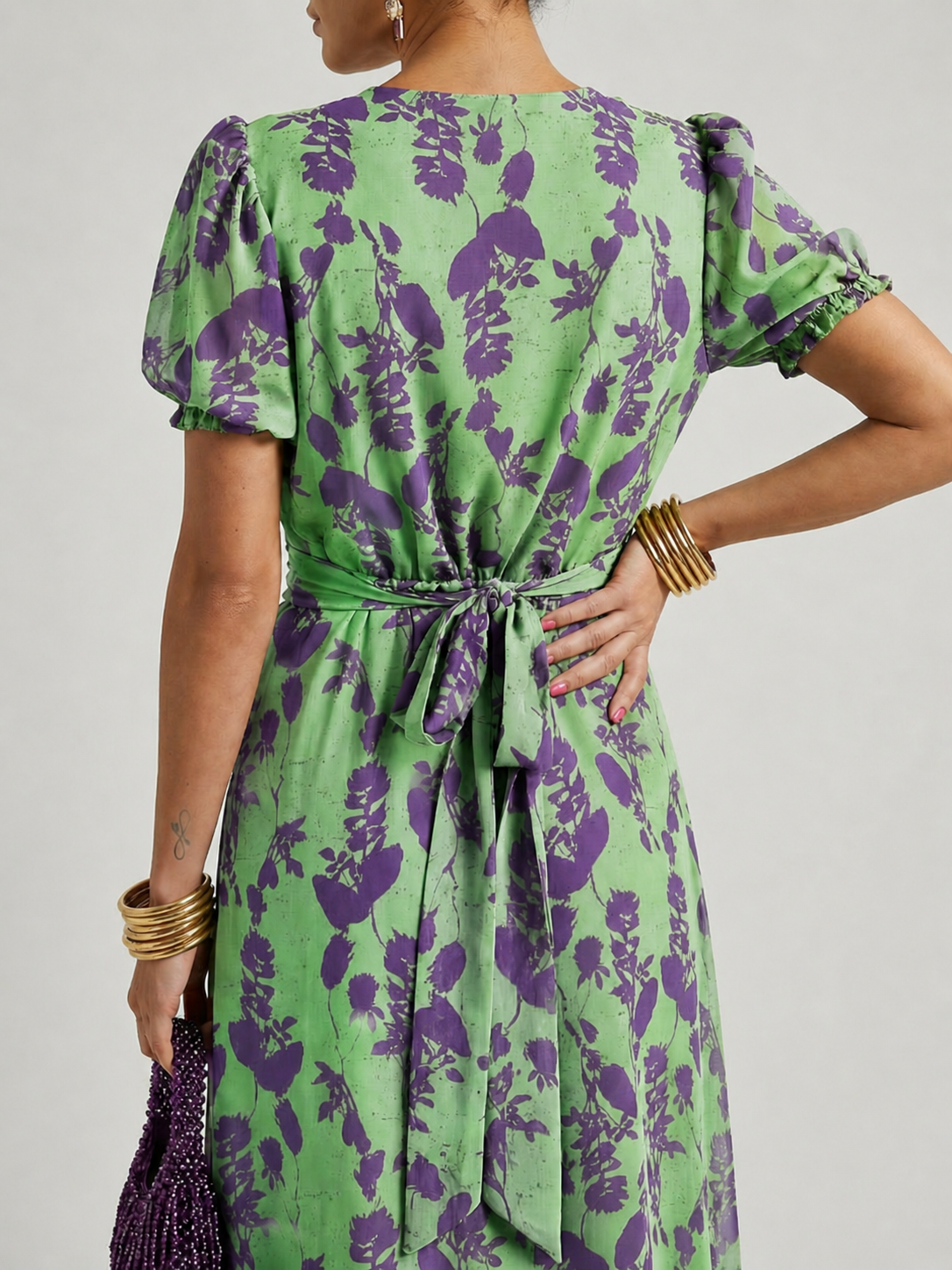 Floral midi dress with V-neckline, back view