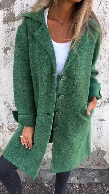 Long oversized button-up coat in green